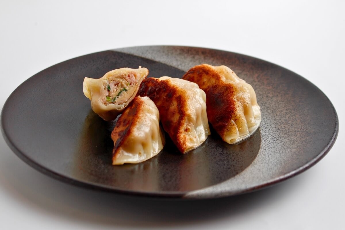 東京メンマ入り餃子